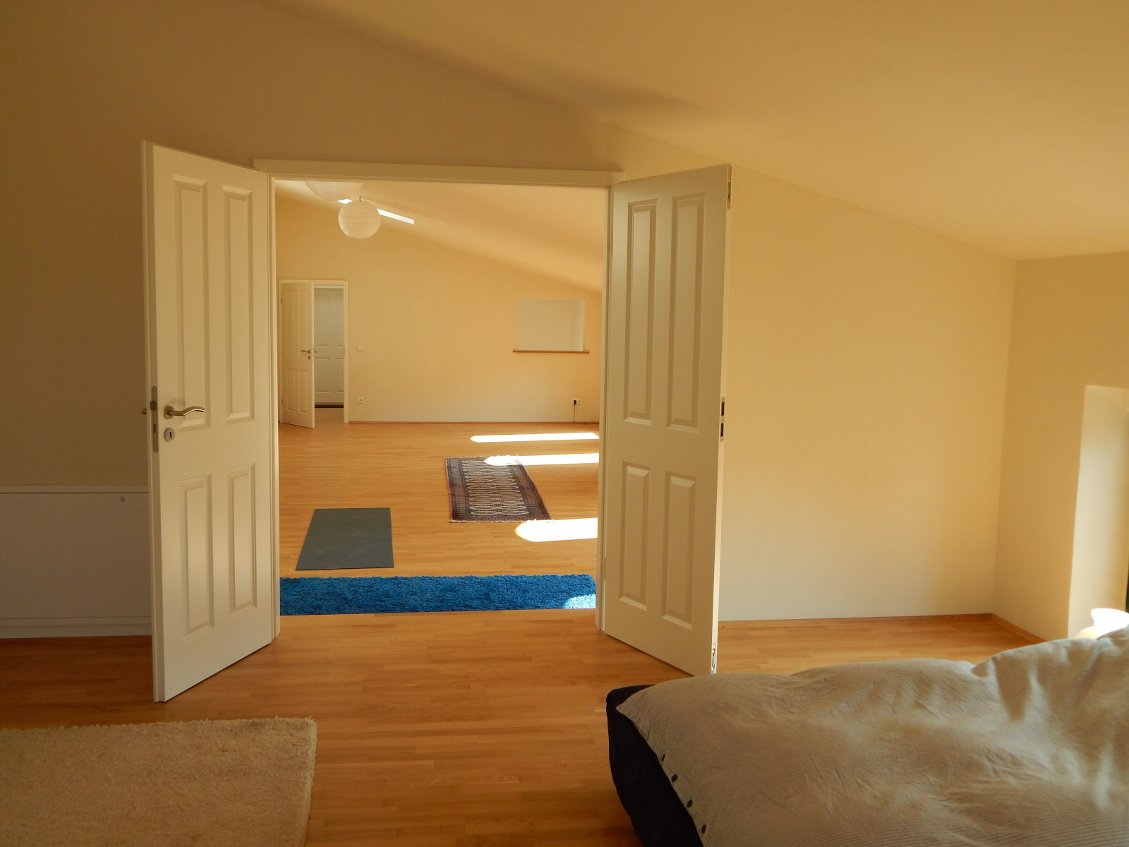 Mollandur Seminarhaus DZ großes Zwischenzimmer nutzbar als Yogaraum oder Schlafsaal